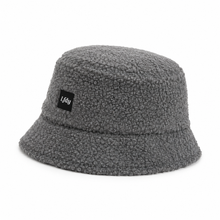 LFDY Bucket Hat, Etikett