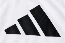 Adidas T-Shirt – Logo auf der Brust