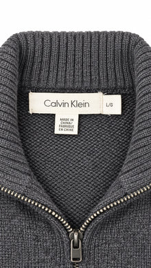 Calvin Klein Pullover – Marken- und Größenetikett