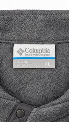 Columbia Fleece-Pullover – Marken- und Größenetikett